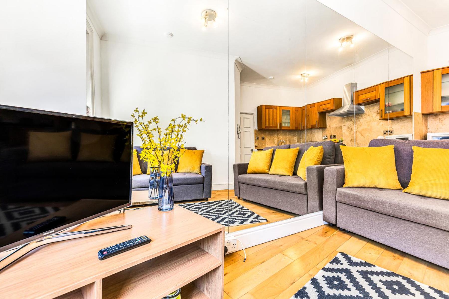 Luxstay2 Earls Court Apartment - Sleeps Up To 8 Лондон Экстерьер фото