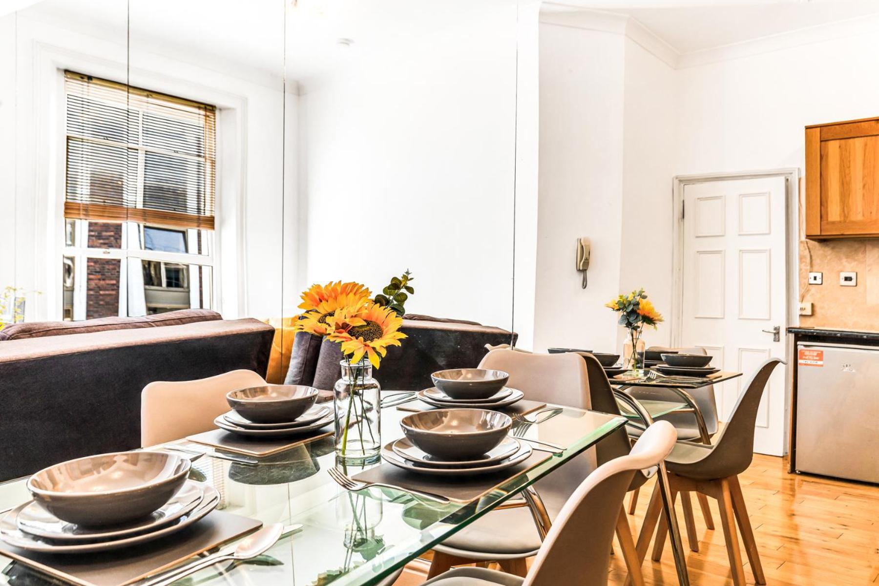 Luxstay2 Earls Court Apartment - Sleeps Up To 8 Лондон Экстерьер фото