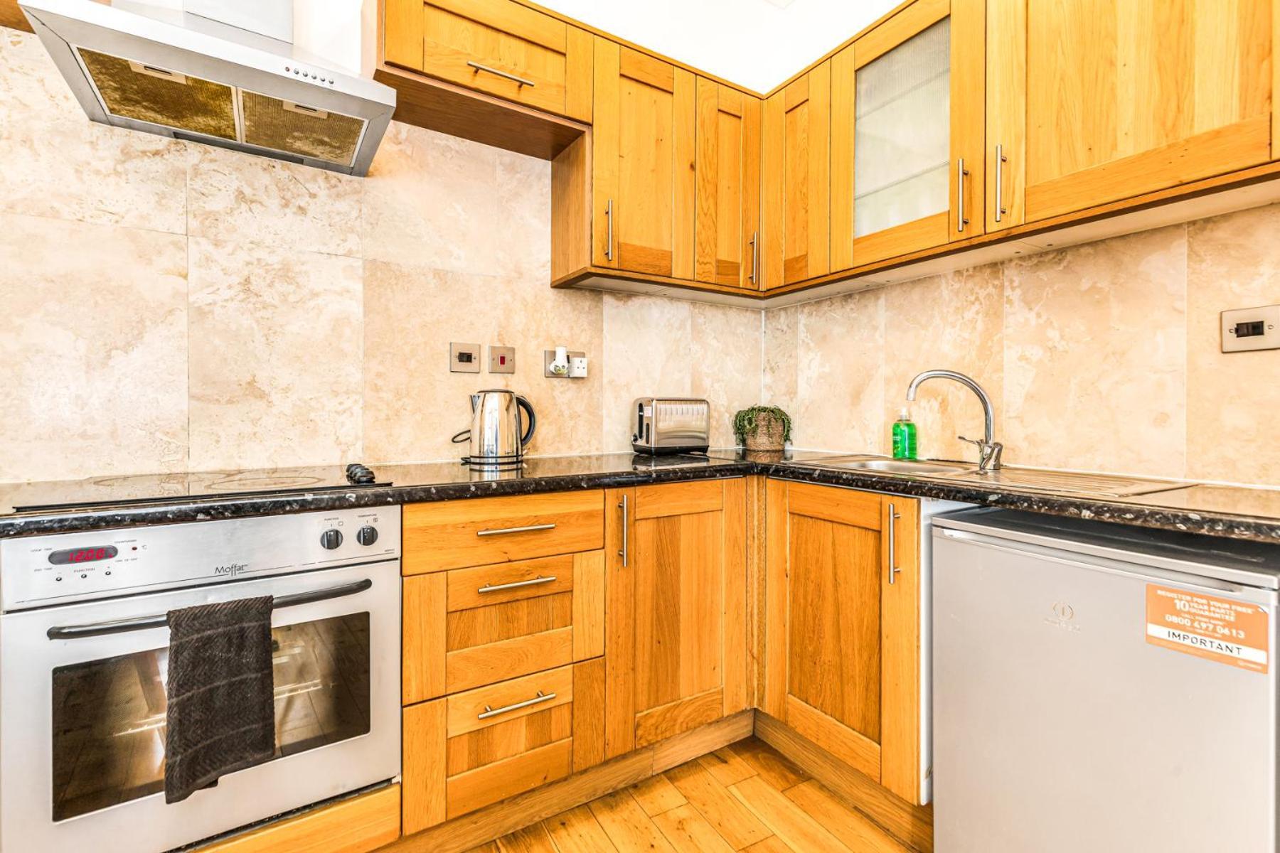 Luxstay2 Earls Court Apartment - Sleeps Up To 8 Лондон Экстерьер фото